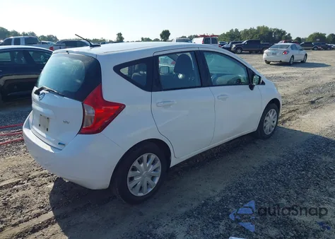 2016 Nissan Versa Note S (Sr)/S Plus/Sl/Sr/Sv z USA, uszkodzony, nr VIN 3N1CE2CP1GL372109